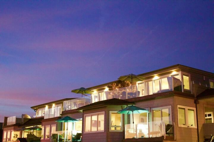 Hotel 2 of 41