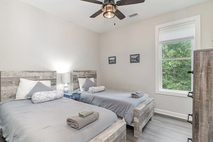 Lachicotte Vacation Rentals