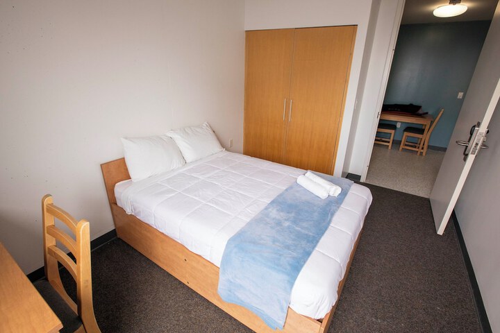 Room 12 of 31