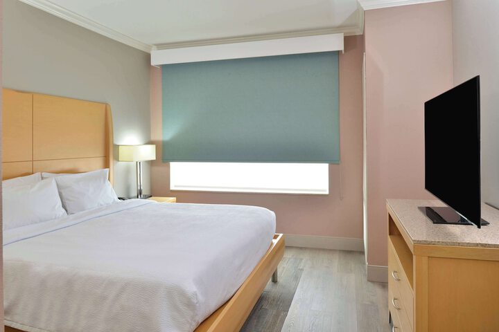 Room 19 of 50