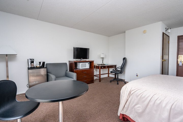 Room 27 of 31