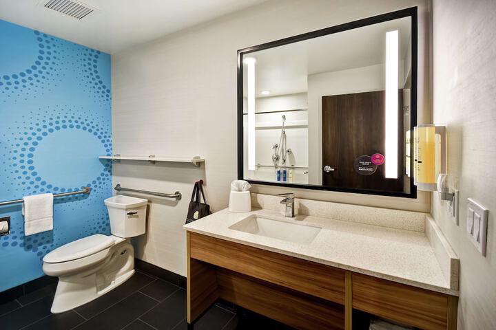 Tru by Hilton Fort Wayne IN