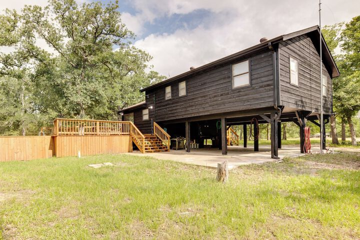 Somerville Cabin w / Private Pool!