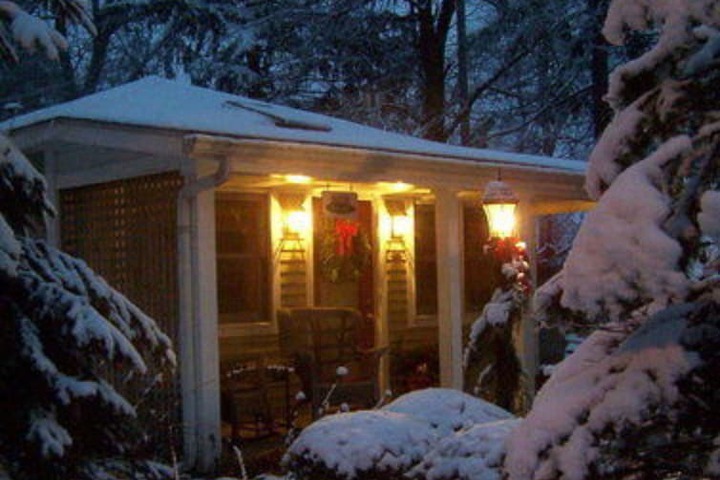 Hidden Garden Cottages & Suites