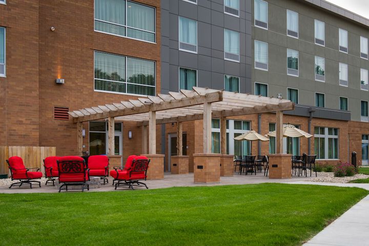 Holiday Inn Express & Suites Madison Central by IHG