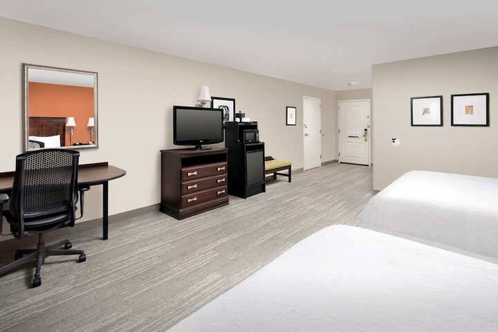 Room 16 of 25