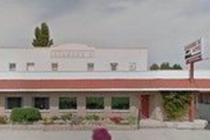 Diamond D Motel