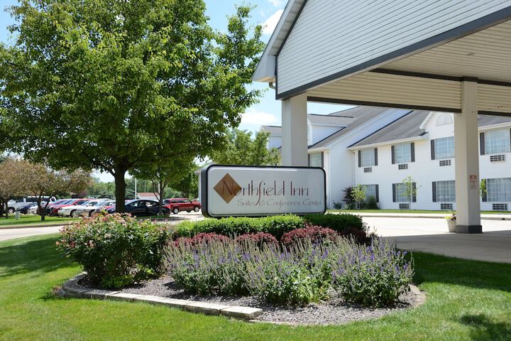 Northfield Inn Suites & Conference Center