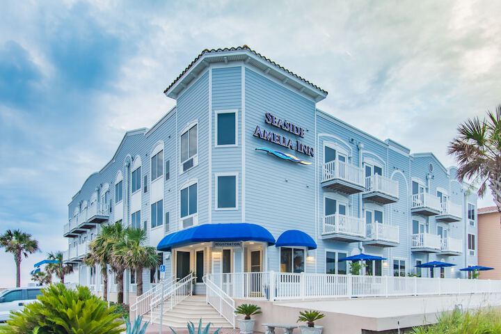 Seaside Amelia Inn