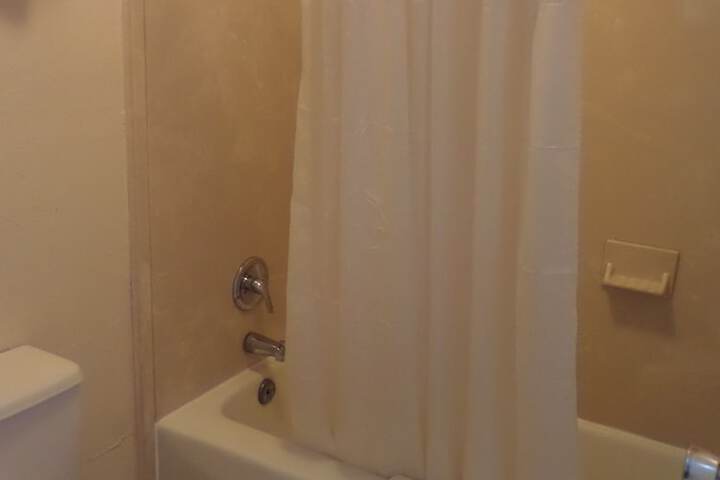 Room 21 of 29