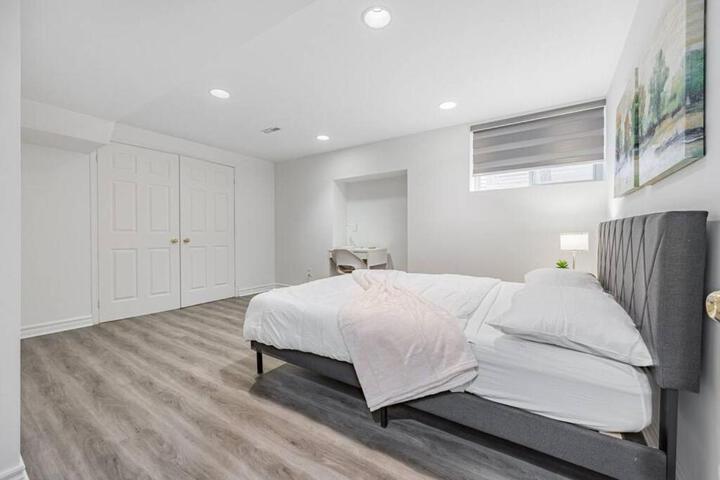 Cozy Haven Retreat 2Bed Basement