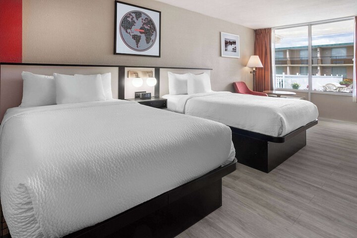 Ramada by Wyndham Rome / Verona