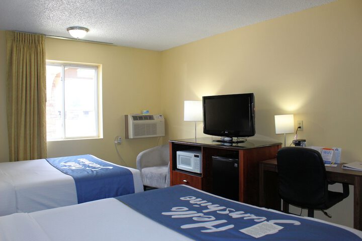 Room 37 of 60