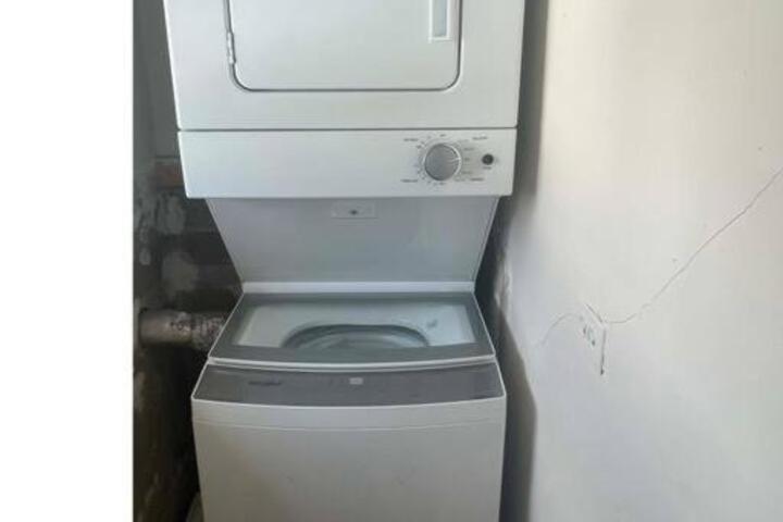 Cozy Large House close to TUFTS / Harvard/MIT 4BR