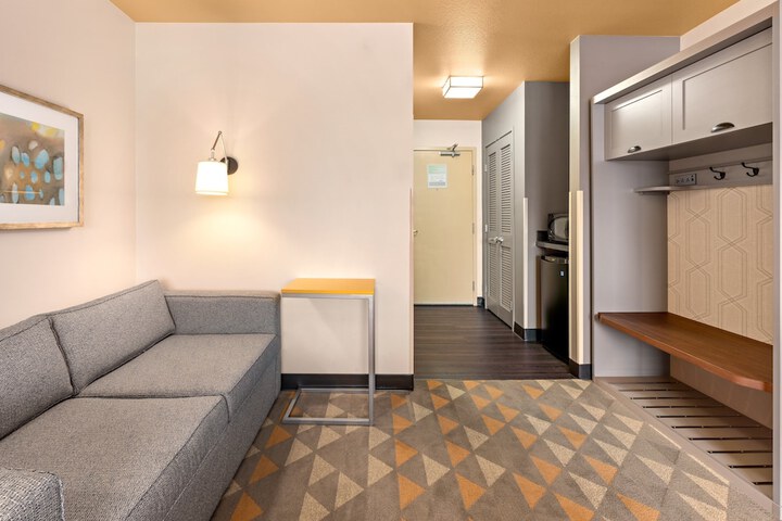 Room 42 of 52