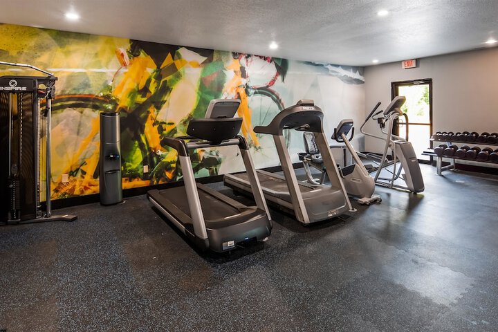 Health and Fitness 24 of 33