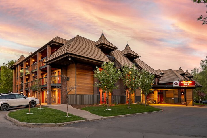 Hotel 2 of 42