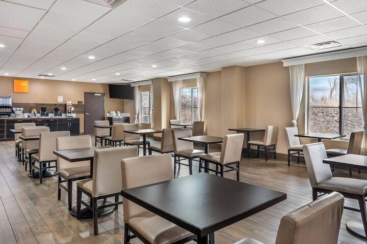 Comfort Inn & Suites Vernal - National Monument Area