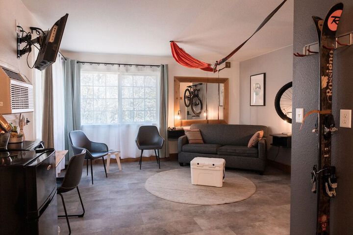Room 18 of 43