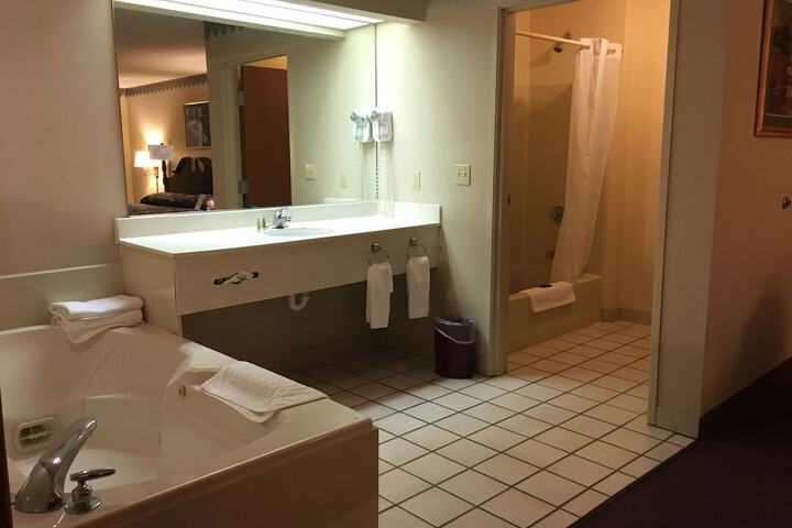 Room 27 of 45
