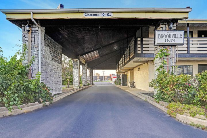 Brookville Inn by OYO Near Dayton International Airport