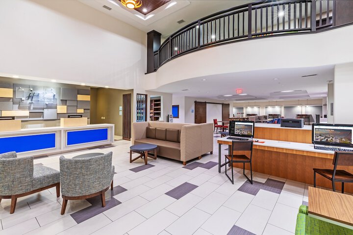 Holiday Inn Express & Suites Austin NW - Lakeway by IHG