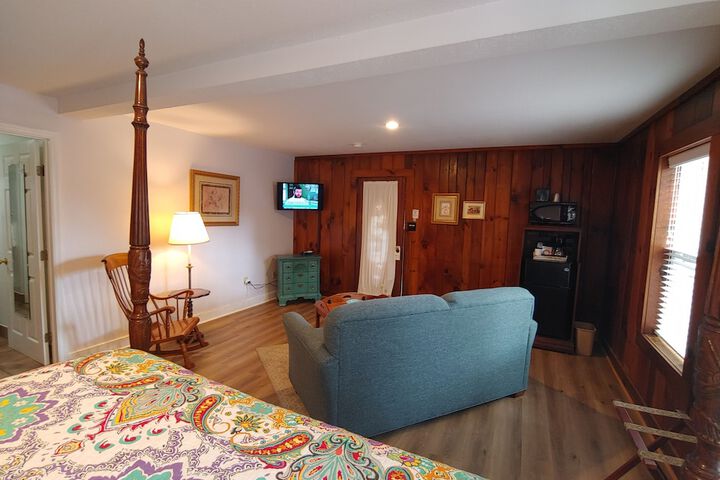 McKinley Edwards Inn