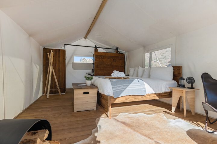 Under Canvas Zion