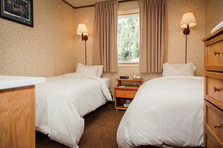 Room 20 of 64