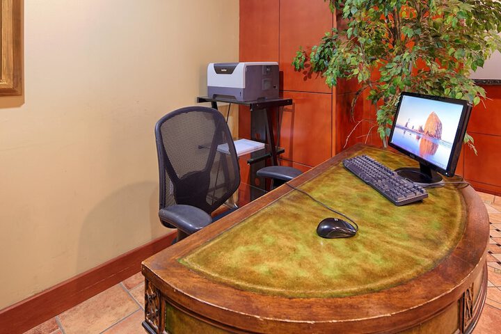 Business Center 50 of 50