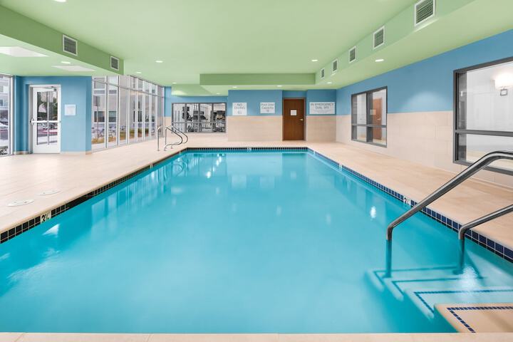 Pool 15 of 63