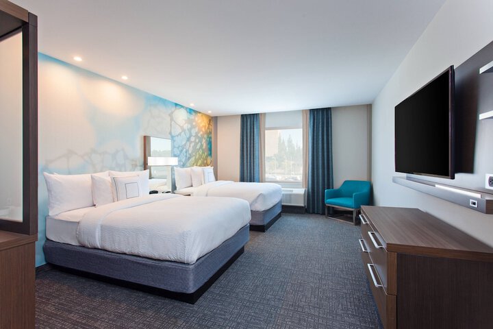 Room 14 of 36