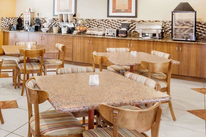 Breakfast/Coffee Service 12 of 15