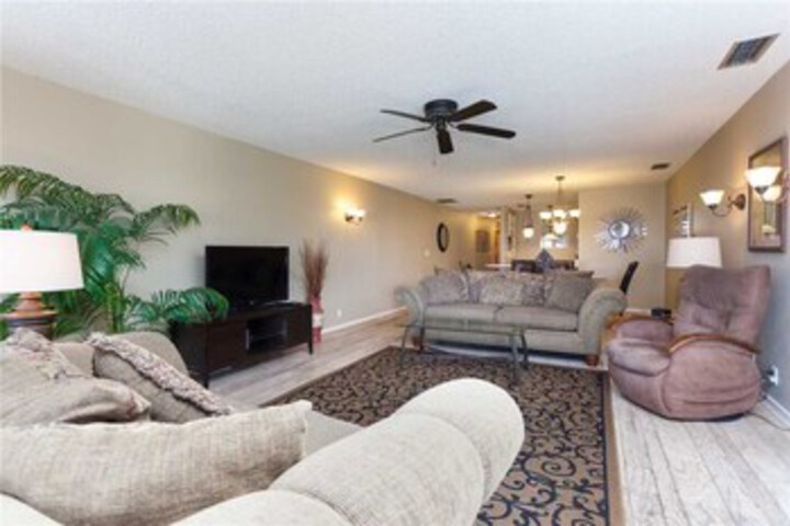 Hibiscus 302D - Three Bedroom Condo