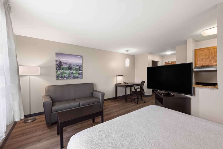Room 20 of 25