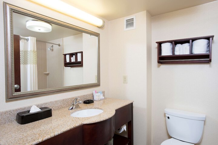 Room 21 of 57