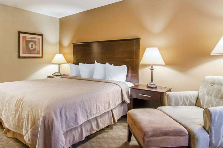 QUALITY INN AND SUITES