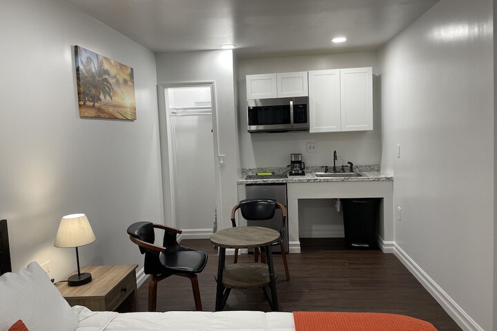 Room 29 of 103