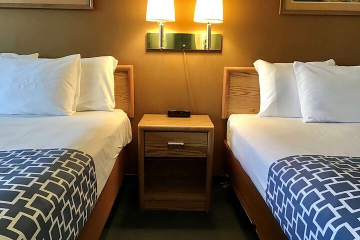 Room 14 of 15