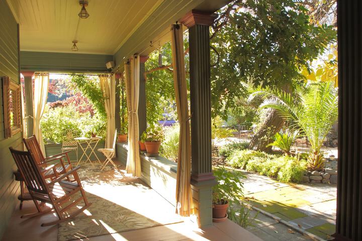 Terrace/Patio 33 of 39
