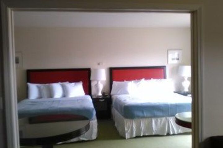 Orca Inn Suites