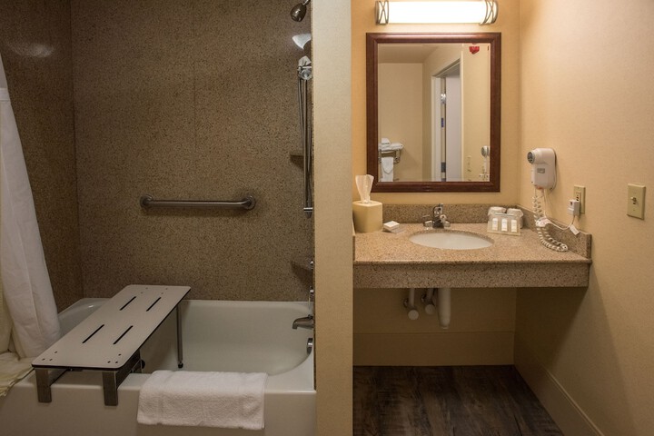 Room 31 of 67