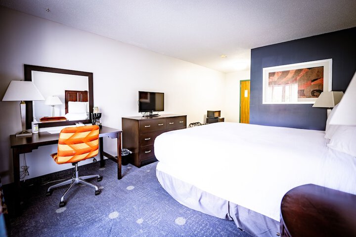 Room 15 of 29