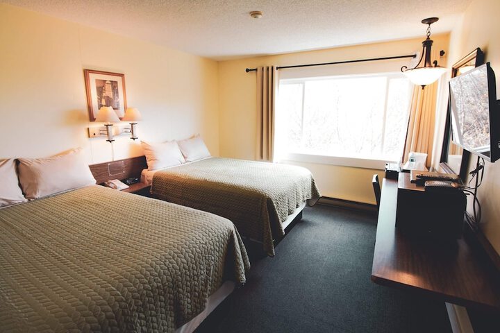 Room 14 of 18