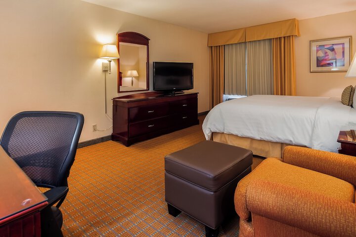 Best Western Plus West Covina Inn