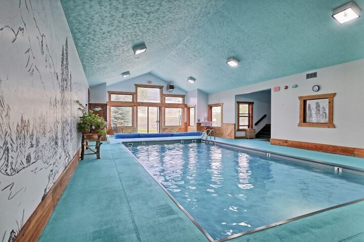 Pool 11 of 36