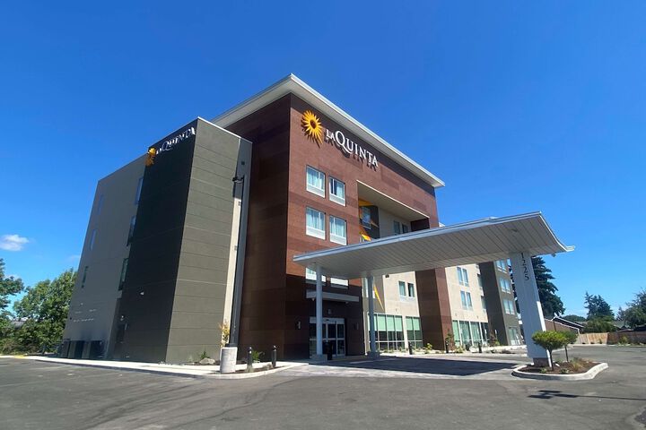 Hotel 6 of 62