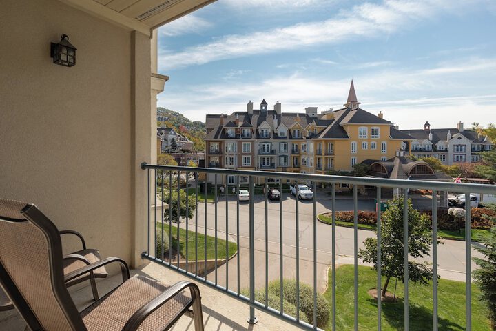 Holiday Inn Express and Suites Tremblant by IHG