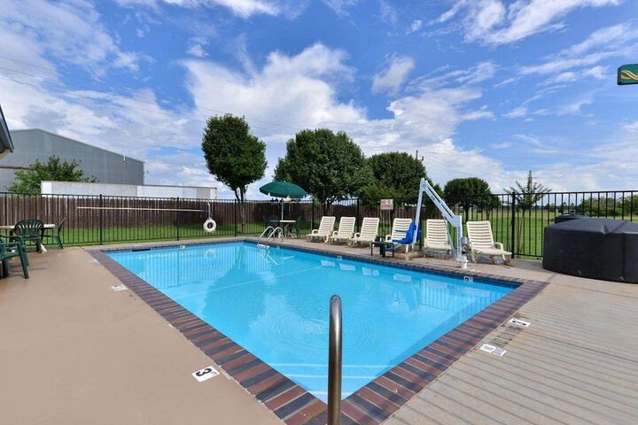Pool 3 of 129
