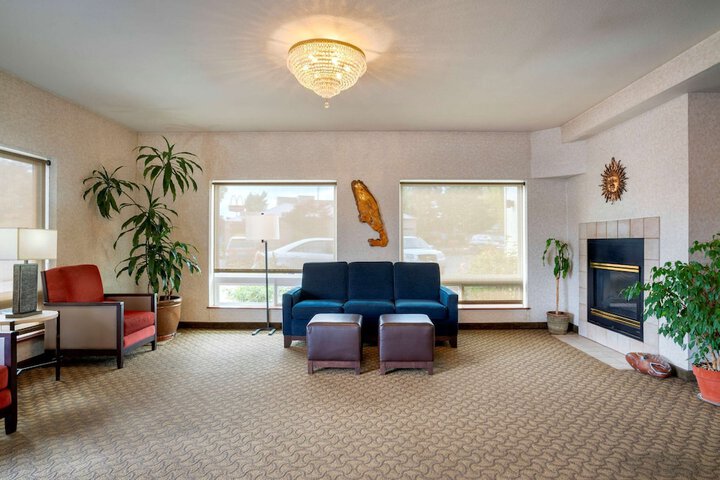 Hotel Interior 12 of 88